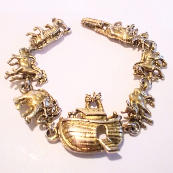 Vintage Gold Tone Noah's Ark Biblical Link Bracelet - Picture 1 of 5